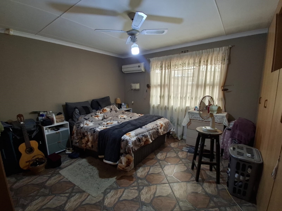 8 Bedroom Property for Sale in Rosedale Park Eastern Cape